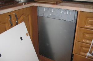 Установка фасада на посудомоечную машину в Сызрань