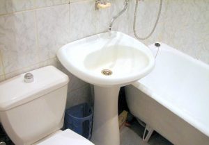 Установка раковины тюльпан в ванной в Сызрань